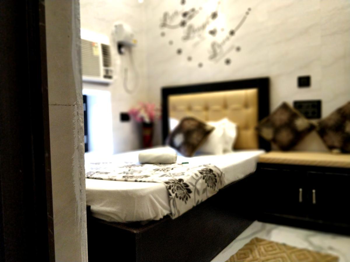 City Hotel Αλλαχαμπάντ Εξωτερικό φωτογραφία