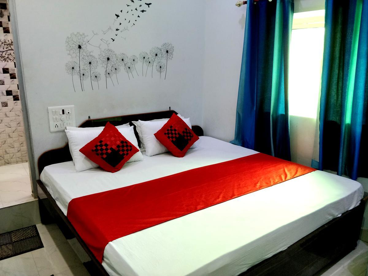 City Hotel Αλλαχαμπάντ Εξωτερικό φωτογραφία