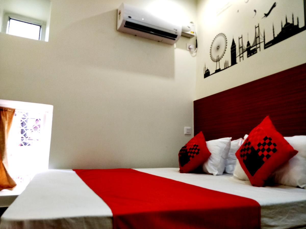 City Hotel Αλλαχαμπάντ Εξωτερικό φωτογραφία