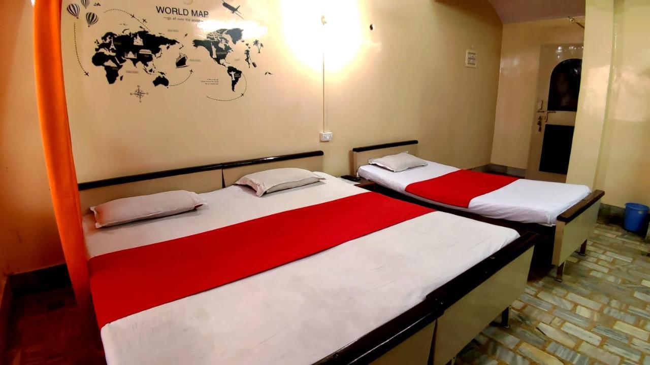 City Hotel Αλλαχαμπάντ Εξωτερικό φωτογραφία