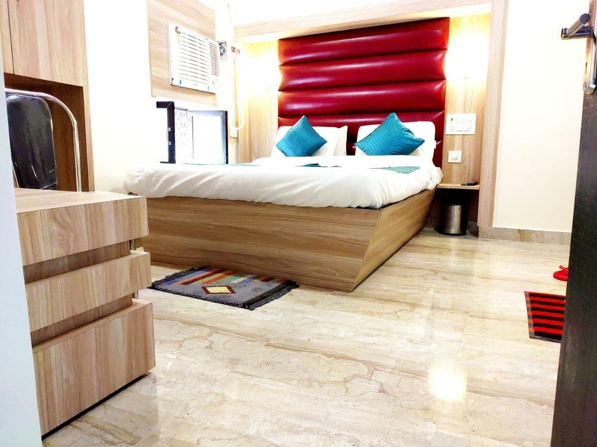 City Hotel Αλλαχαμπάντ Εξωτερικό φωτογραφία