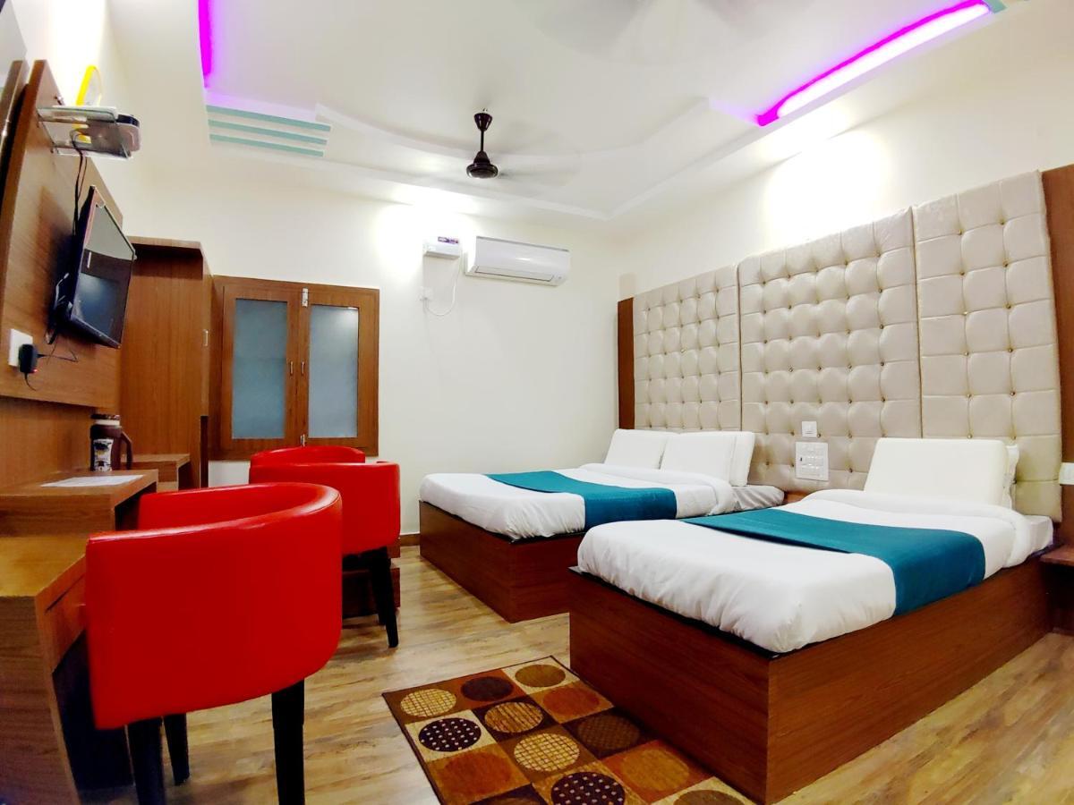 City Hotel Αλλαχαμπάντ Εξωτερικό φωτογραφία